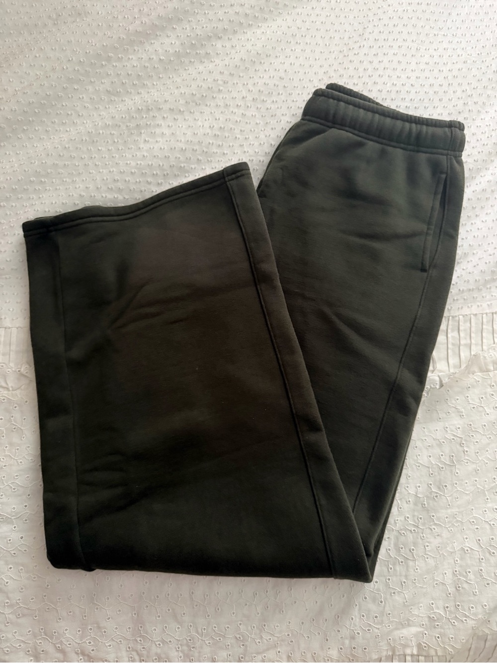 Aerie Cloud Fleece Trouser | Olive Petal - Picture 2 of 2